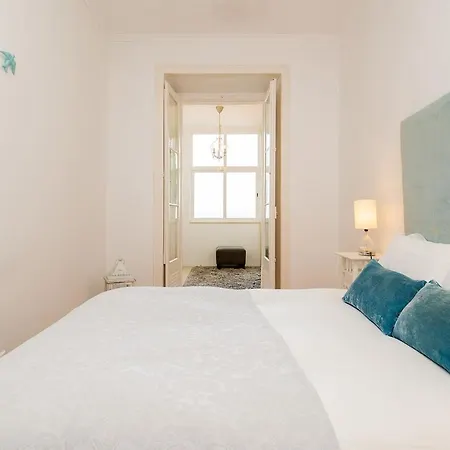 Central Cozy Apartment